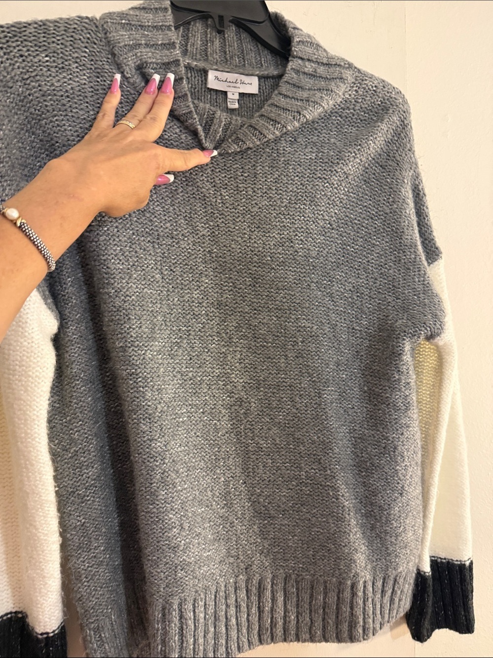 Michael Stars Gray Colorblock Shawl Collar Sweater with Cream & Black Sleeves - Picture 1 of 7